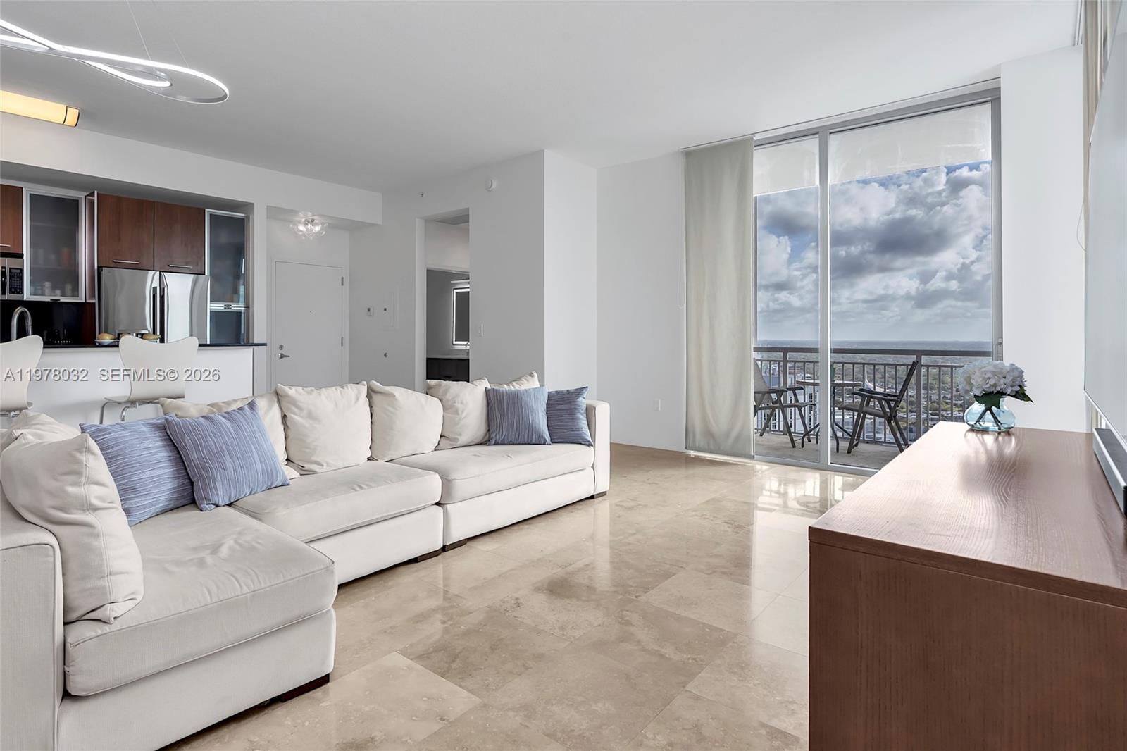 METROPOLIS II AT DADELAND - Residential