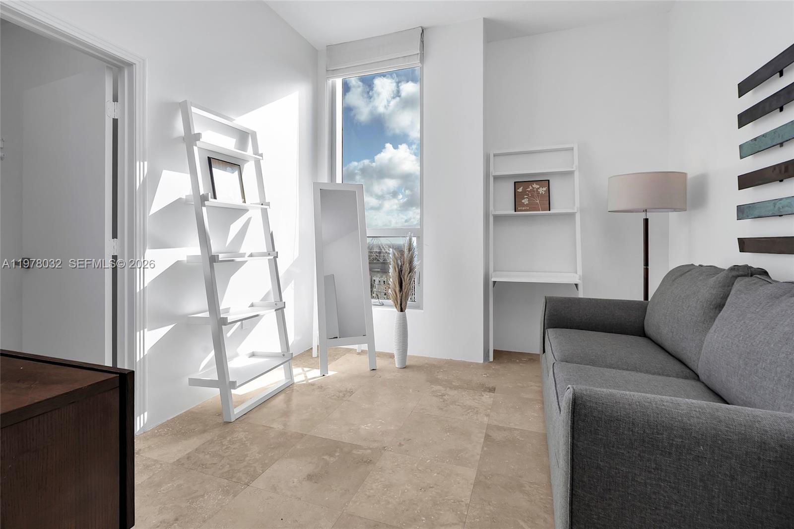 METROPOLIS II AT DADELAND - Residential