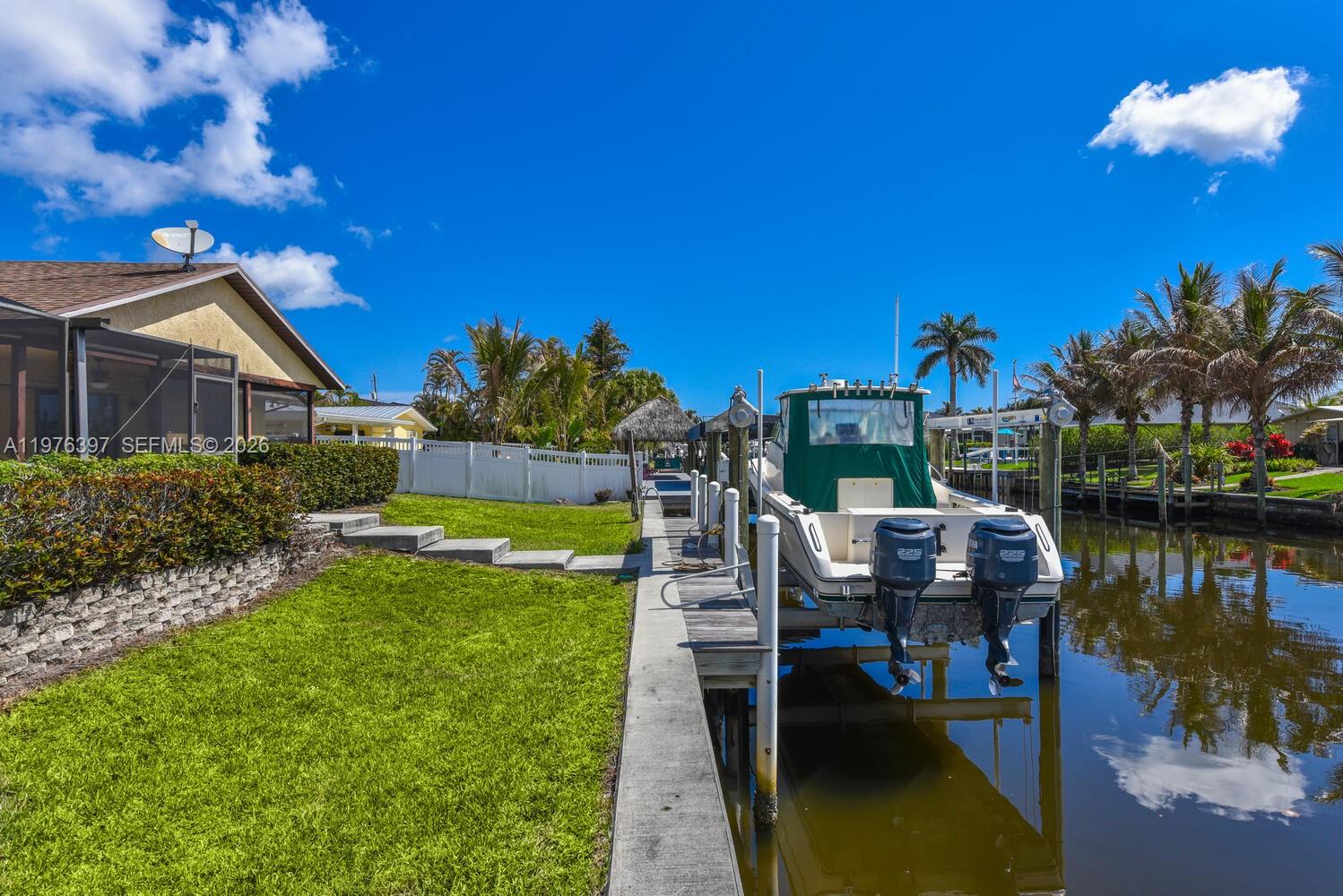 LIGHTHOUSE POINT - Residential