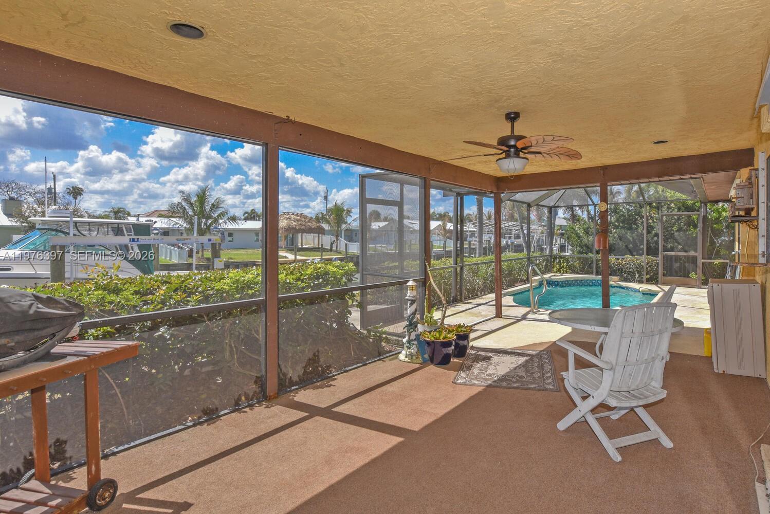 LIGHTHOUSE POINT - Residential