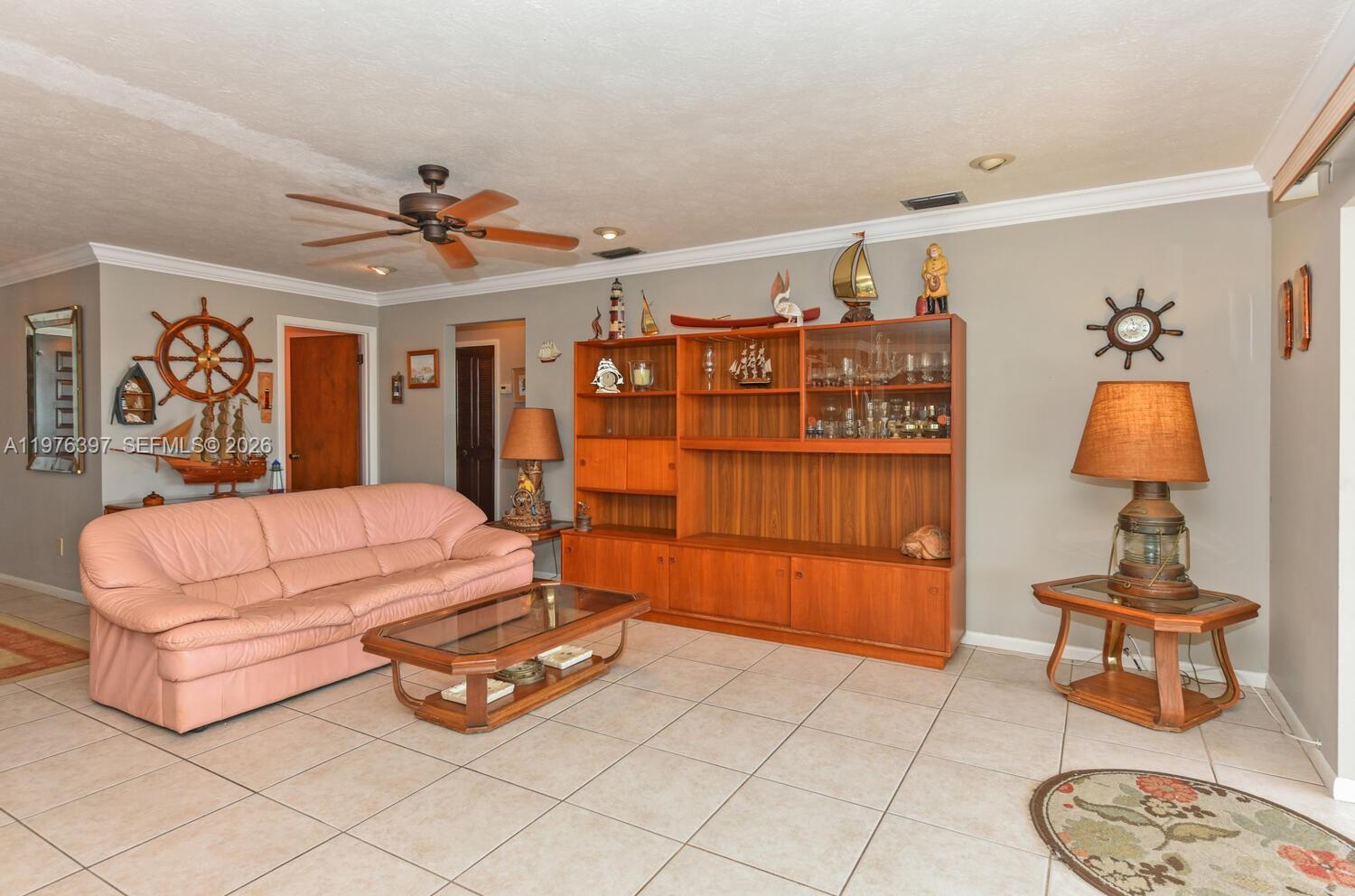 LIGHTHOUSE POINT - Residential