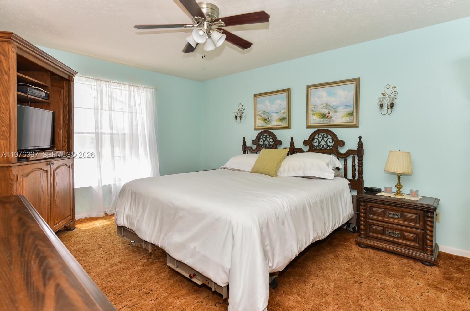 LIGHTHOUSE POINT - Residential