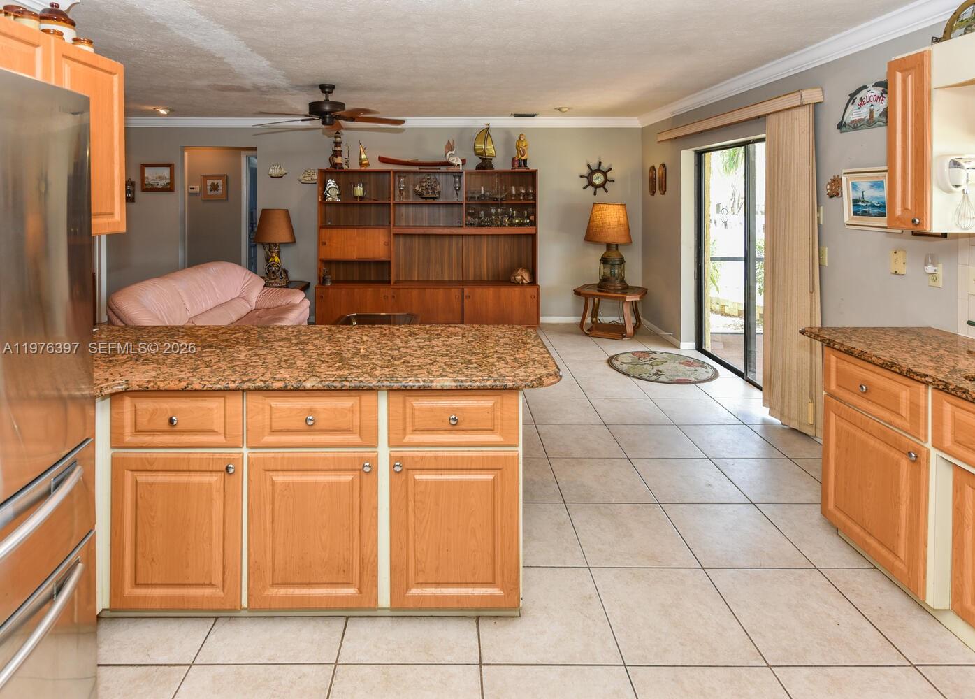 LIGHTHOUSE POINT - Residential