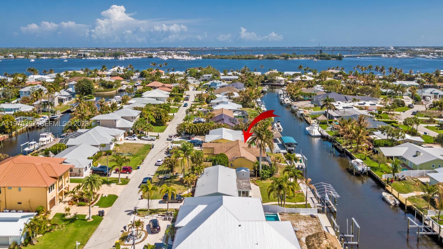 LIGHTHOUSE POINT - Residential