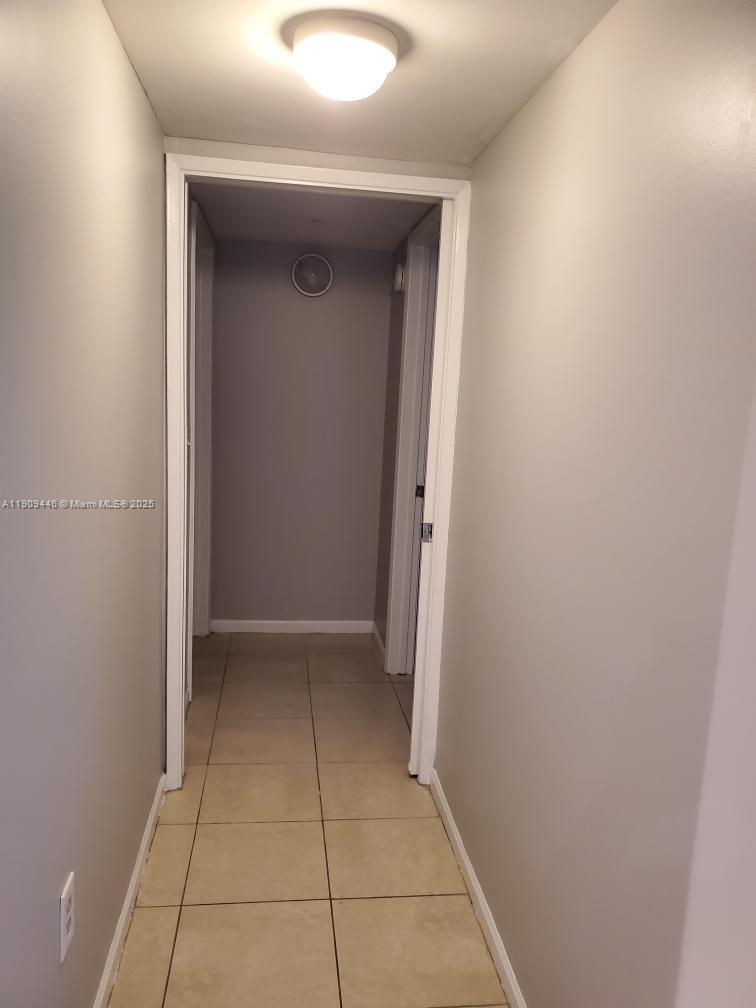 ST ANDREWS AT BOYNTON BEA - Residential Lease