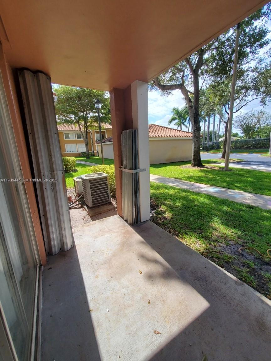 ST ANDREWS AT BOYNTON BEA - Residential Lease