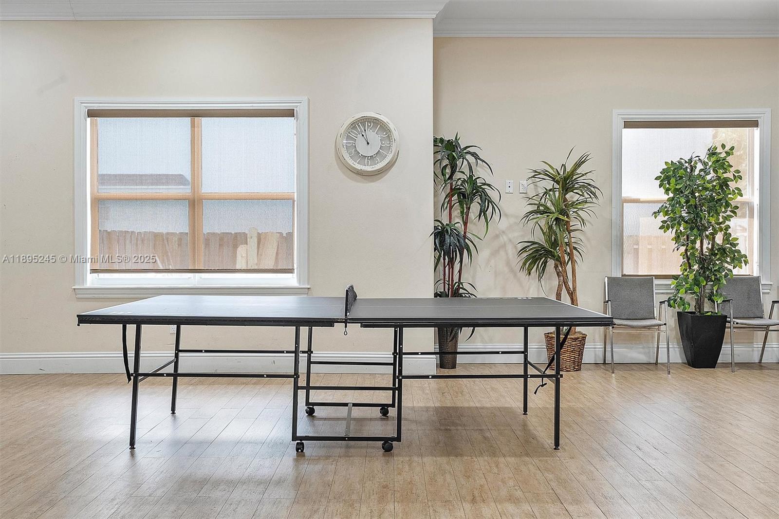 TOWNHOUSES OF VENETIAN PA - Residential Lease