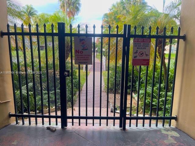 ALLAMANDA GARDENS CONDO I - Residential