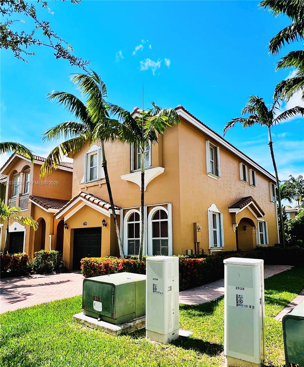2499 SE 14th St