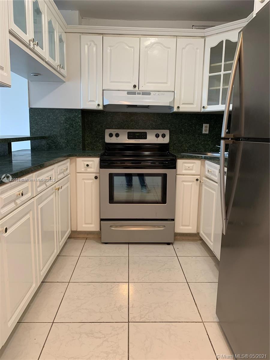 KINGS COVE CONDO - Residential Lease