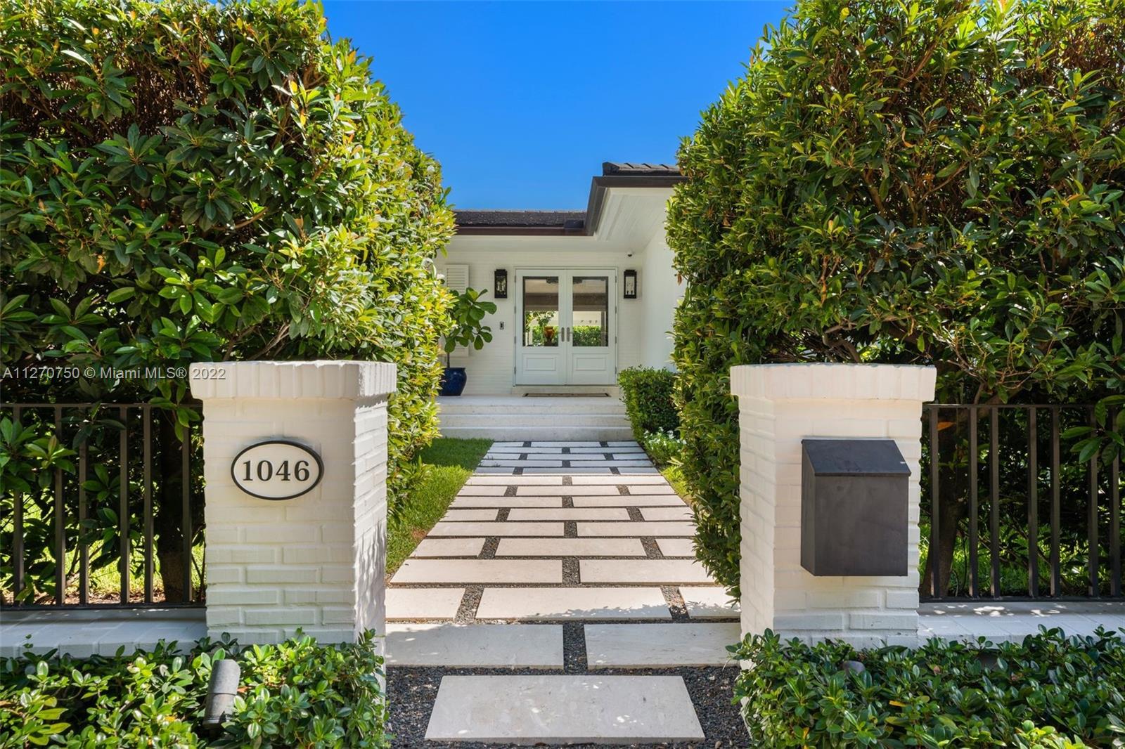 C GABLES RIVIERA SEC 12 - Residential