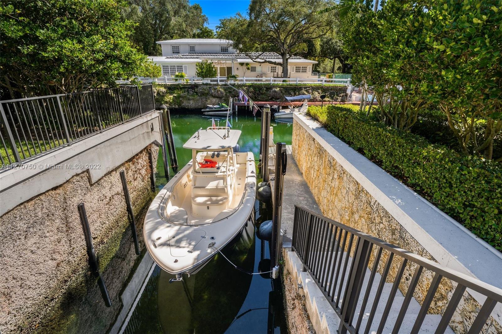 C GABLES RIVIERA SEC 12 - Residential