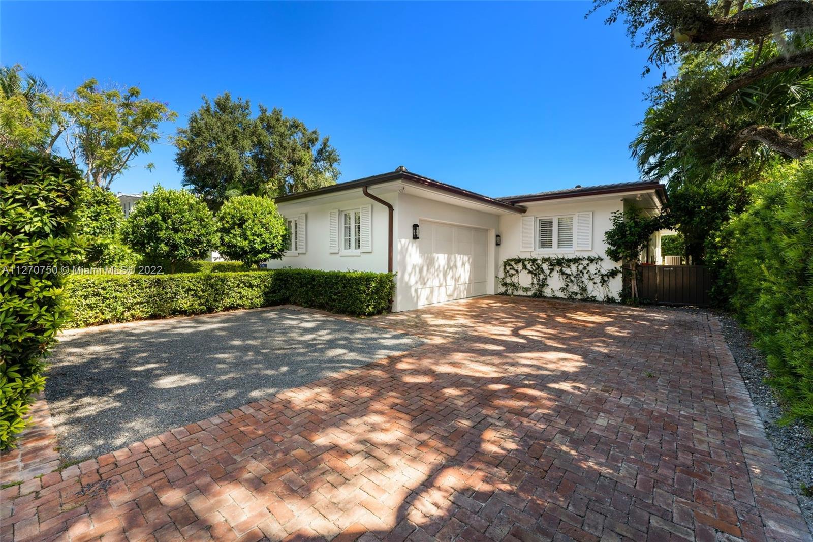 C GABLES RIVIERA SEC 12 - Residential