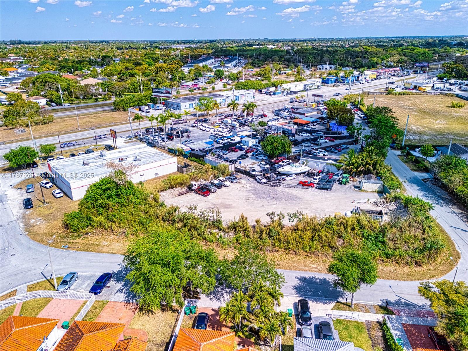 SILVER PALM PARK - Commercial Sale