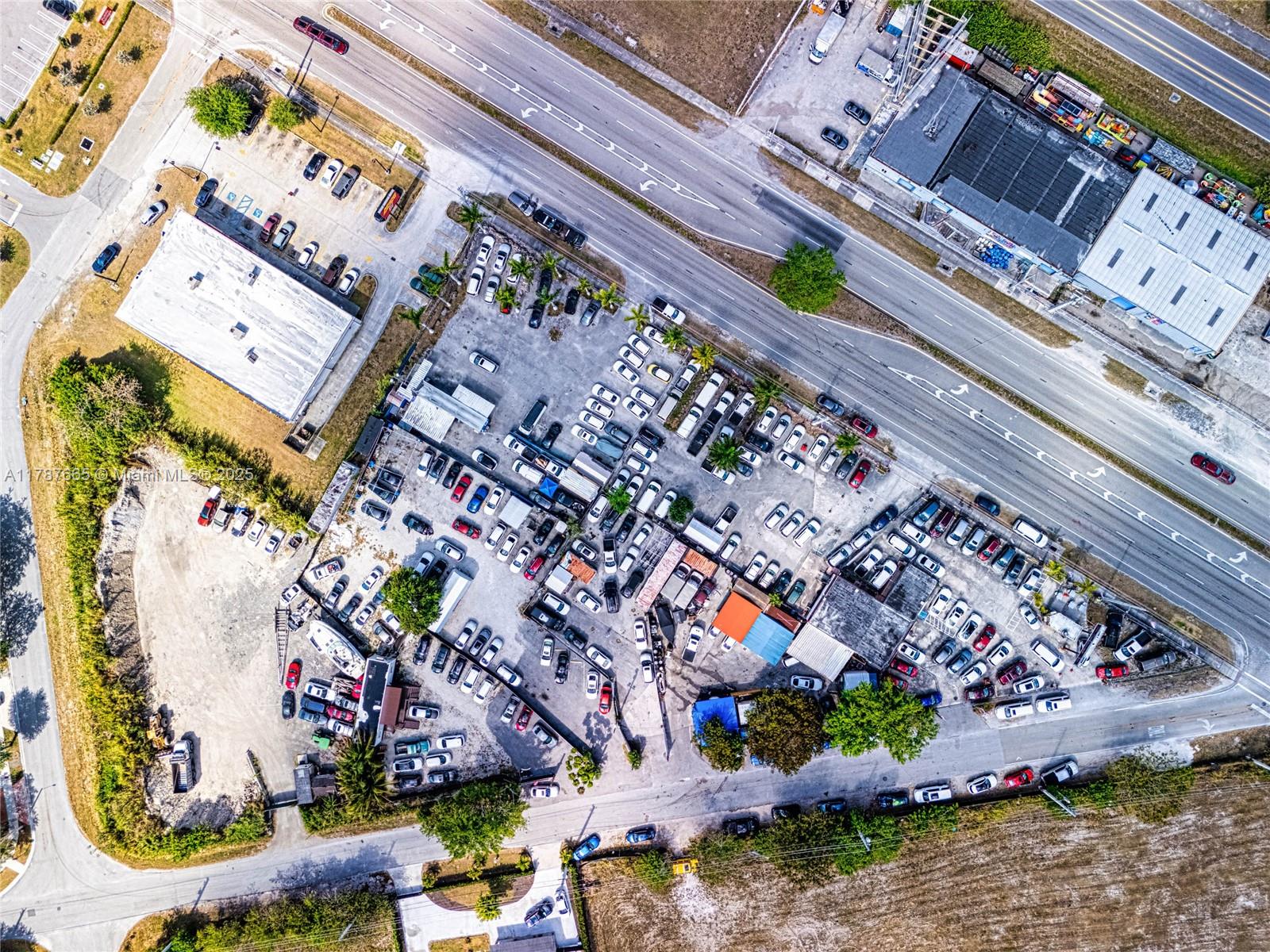 SILVER PALM PARK - Commercial Sale