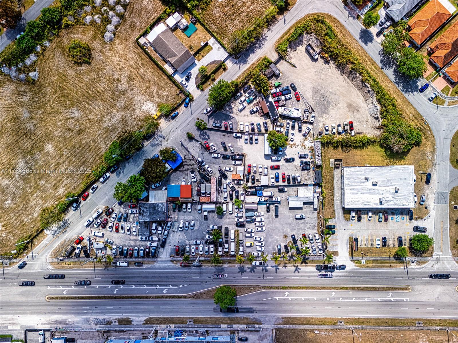 SILVER PALM PARK - Commercial Sale