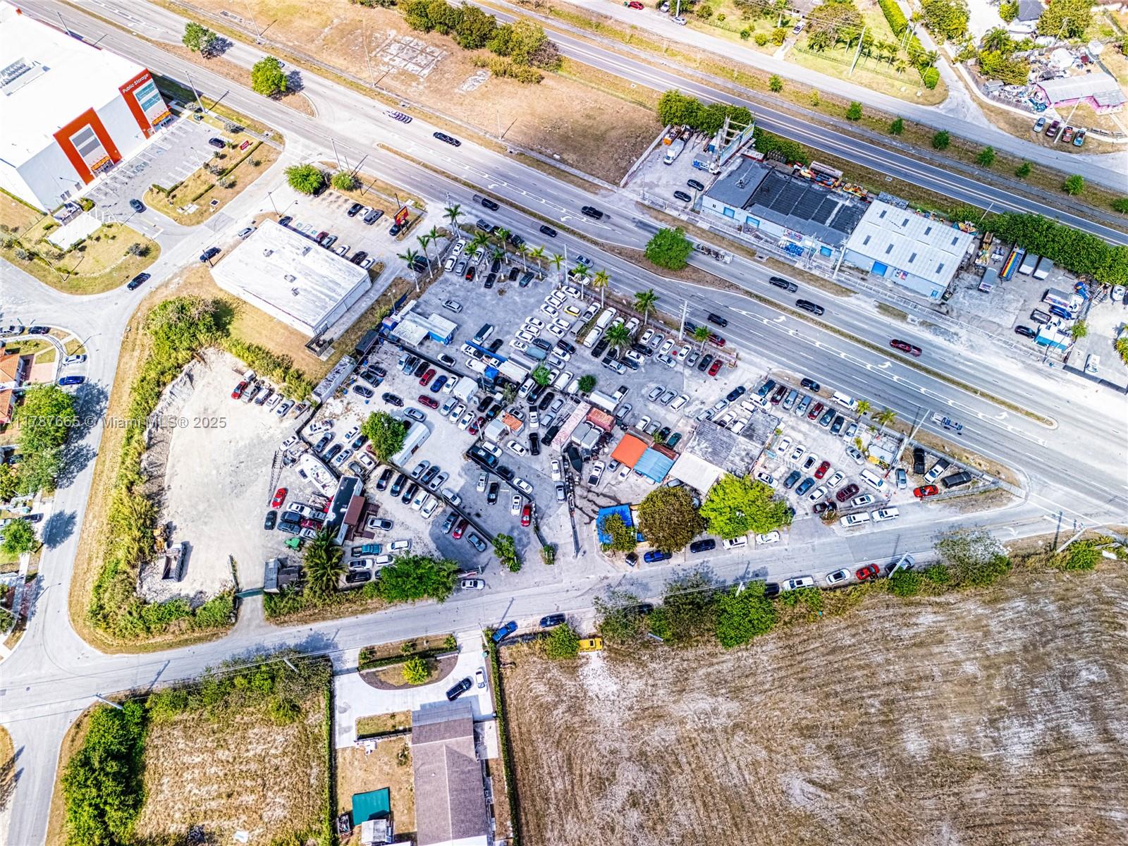 SILVER PALM PARK - Commercial Sale