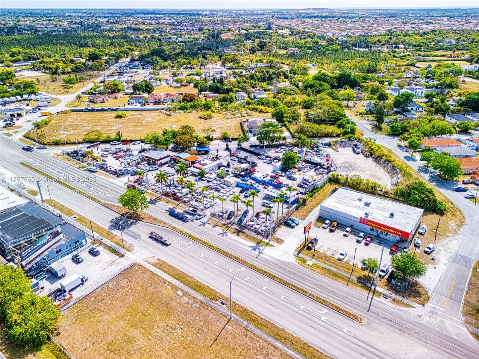 SILVER PALM PARK - Commercial Sale