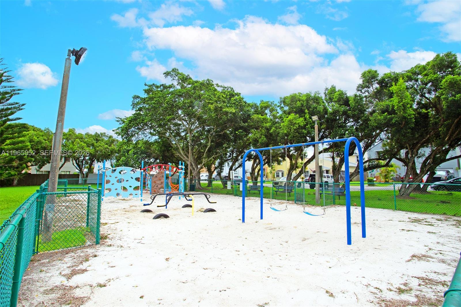 CUTLER LANDINGS - Residential