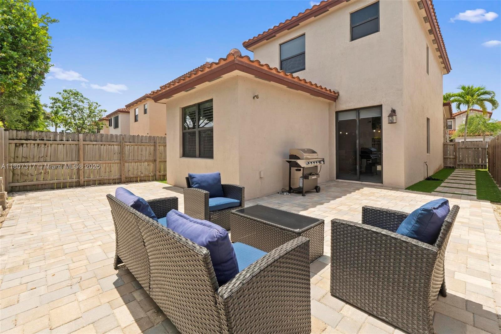 Sierra at the Vineyards - Residential