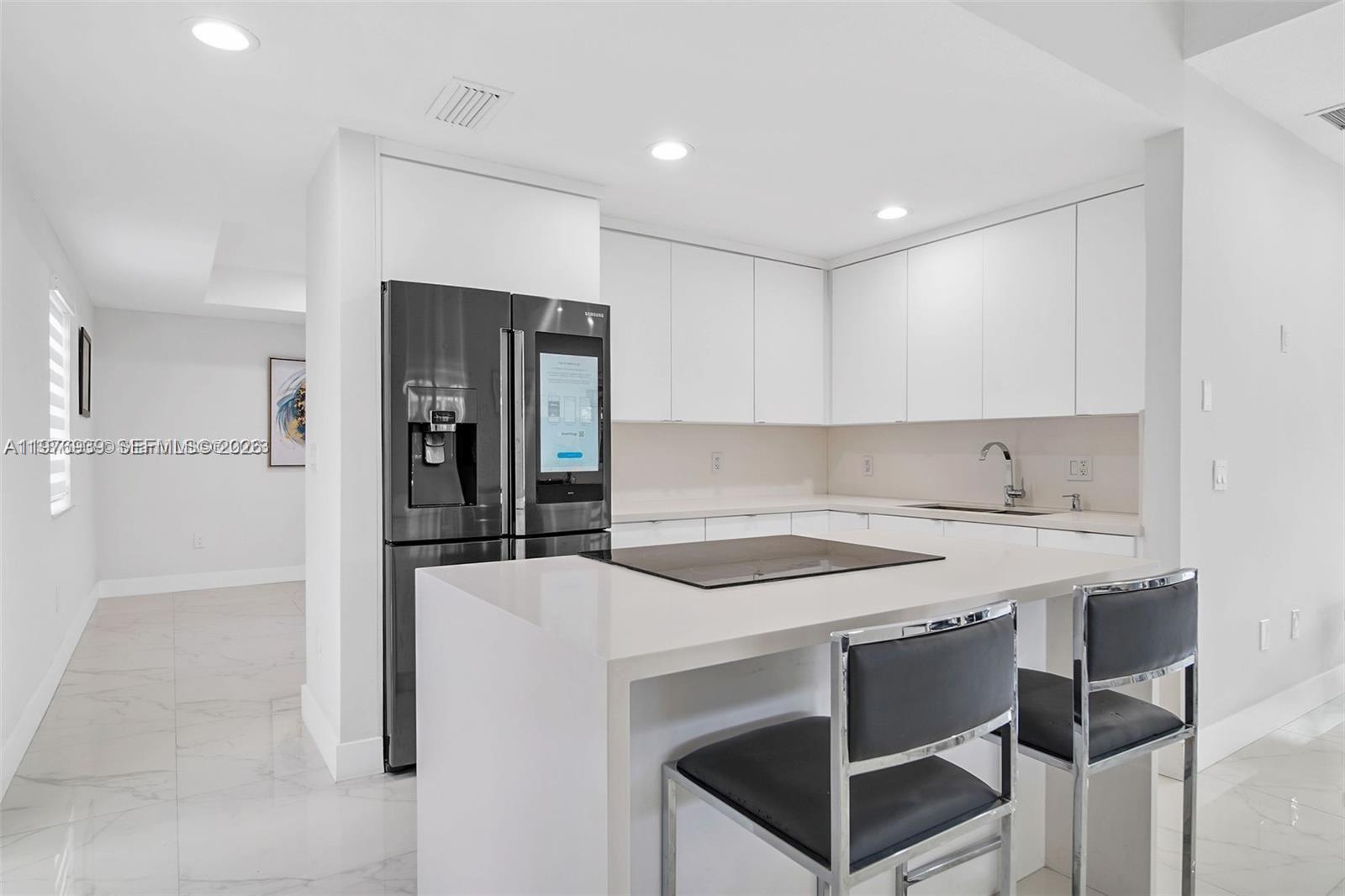 BIRD ROAD HIGHLANDS - Residential Lease