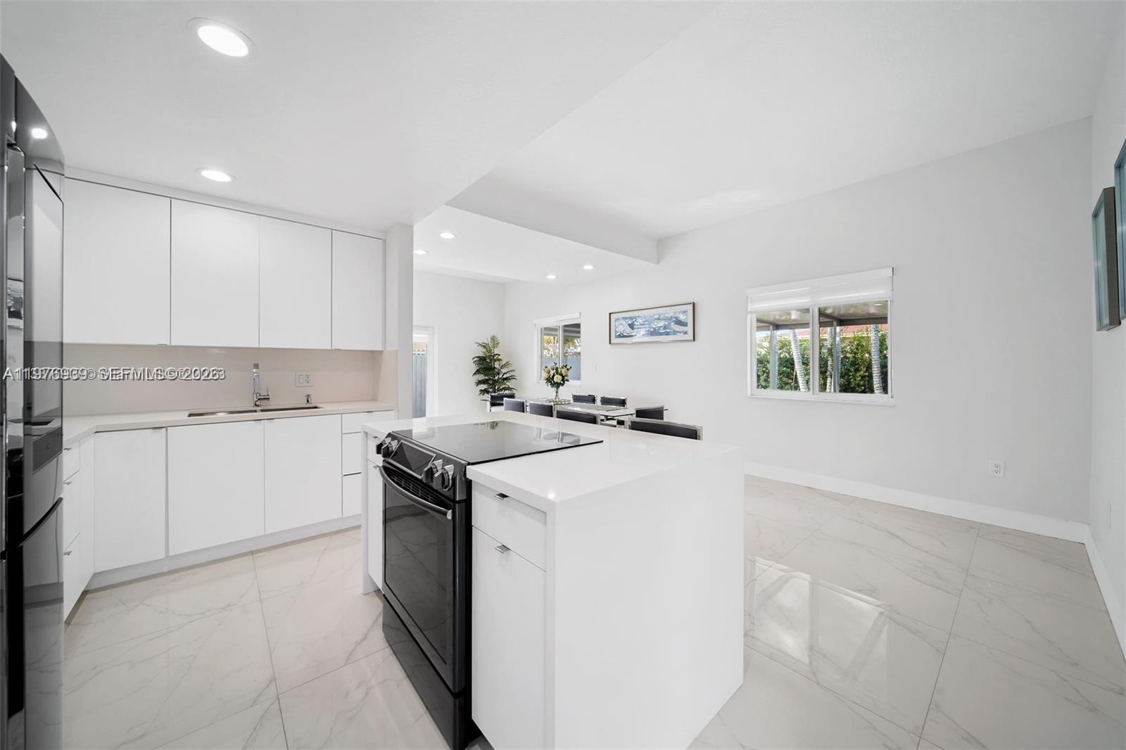 BIRD ROAD HIGHLANDS - Residential Lease