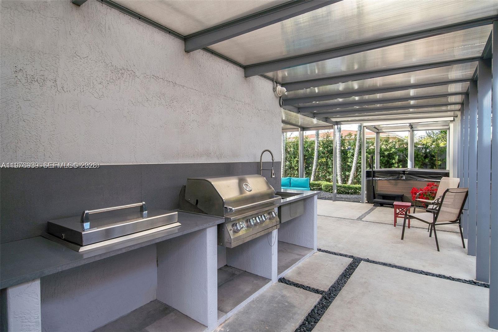 BIRD ROAD HIGHLANDS - Residential Lease