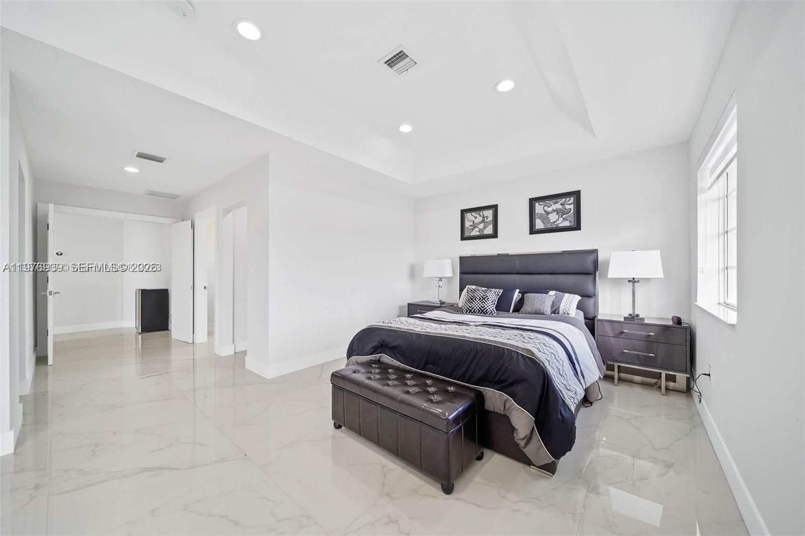 BIRD ROAD HIGHLANDS - Residential Lease