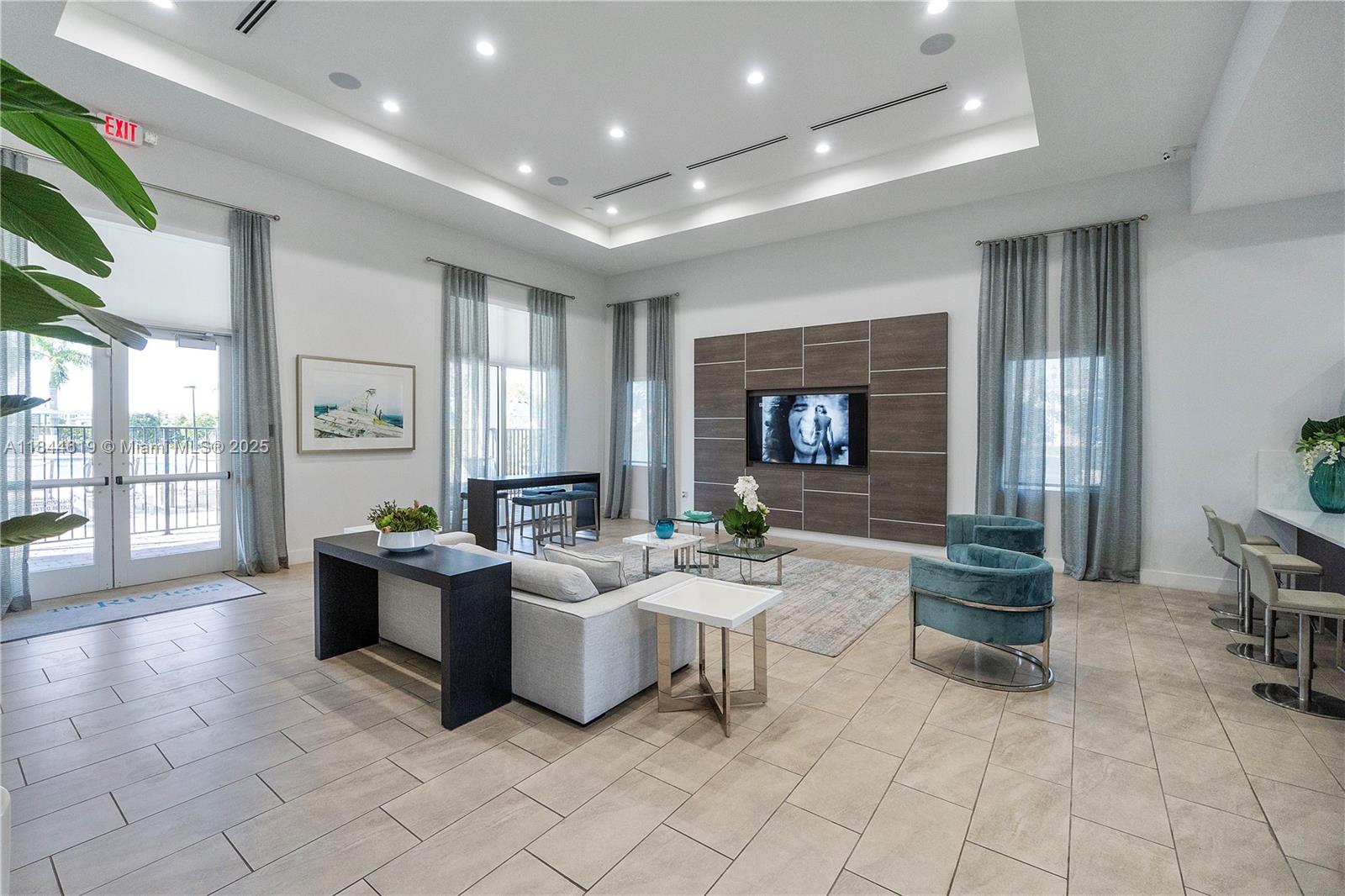 HOMESTEAD PARK OF COMMERC - Residential