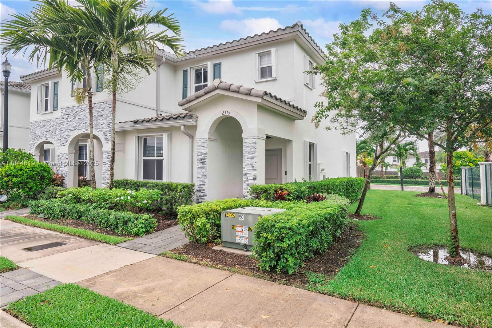 HOMESTEAD PARK OF COMMERC - Residential