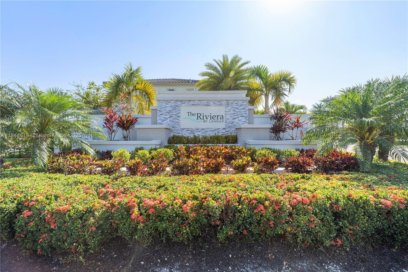 HOMESTEAD PARK OF COMMERC - Residential