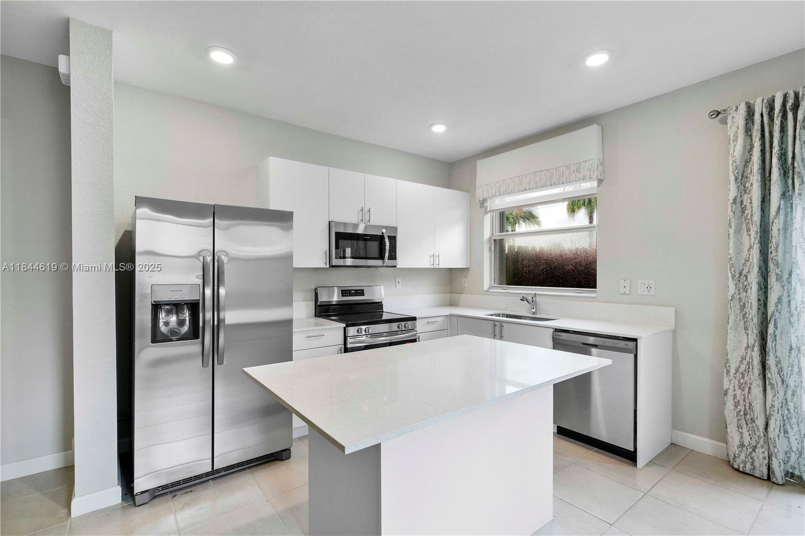 HOMESTEAD PARK OF COMMERC - Residential