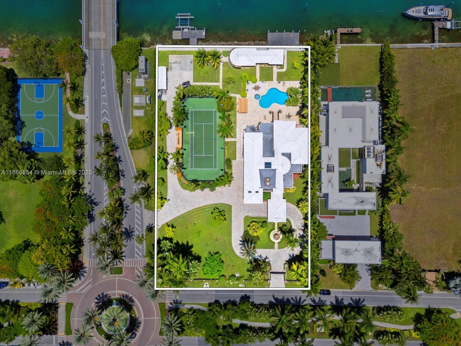 145 Palm Ave