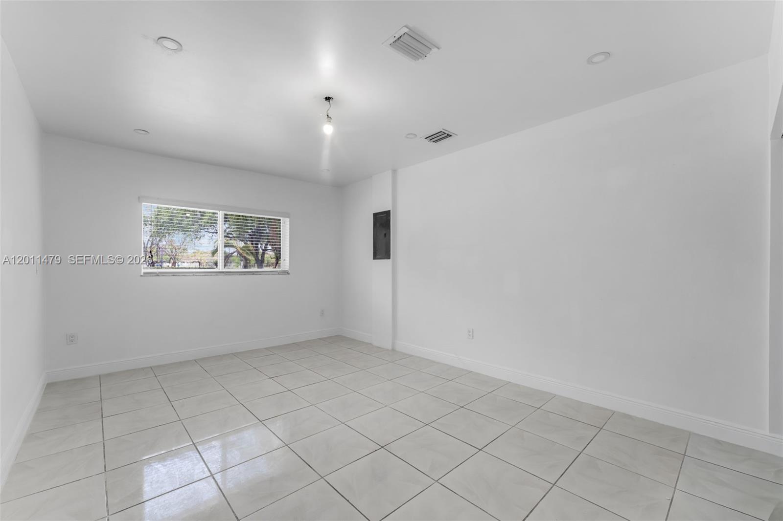 WESTWIND LAKES SEC 2 - Residential