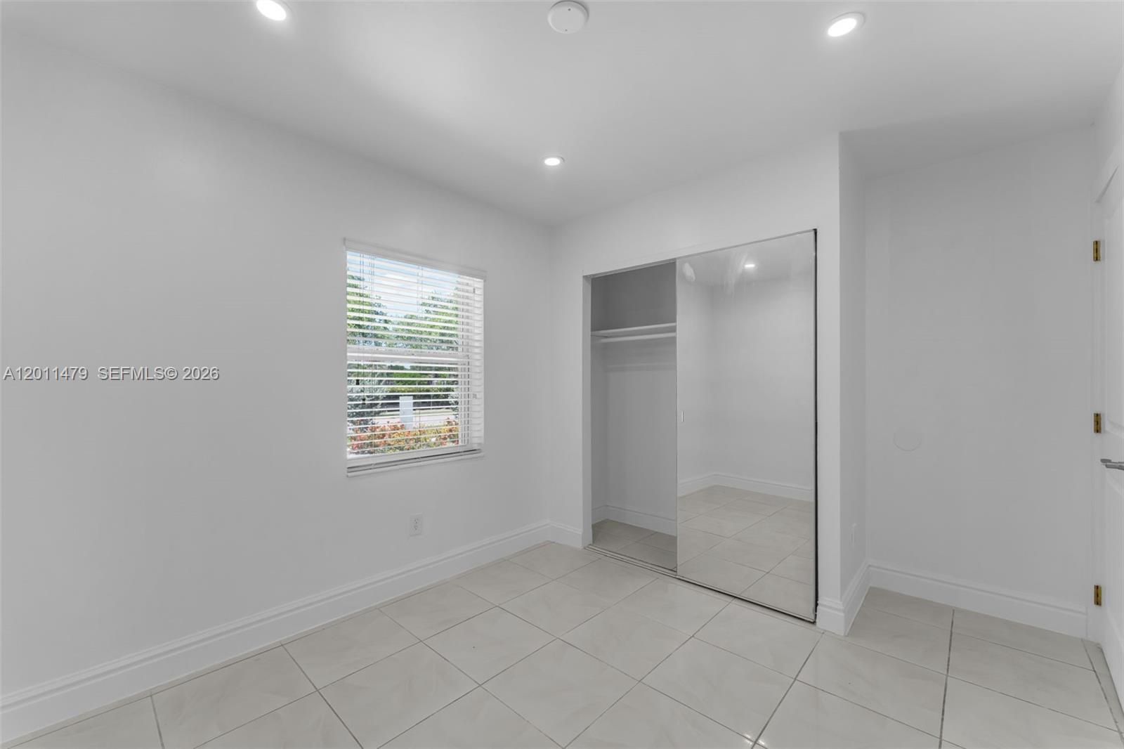 WESTWIND LAKES SEC 2 - Residential
