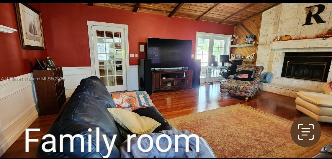 MARY ANN ESTATES 1ST ADDN - Residential