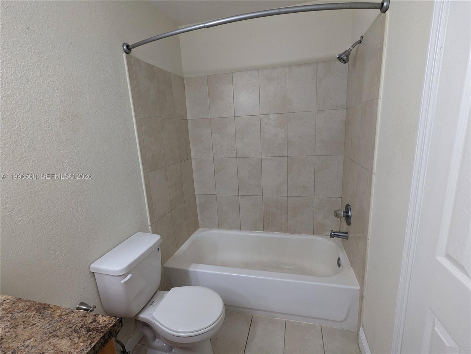 CORAL KEY CONDO - Residential Lease