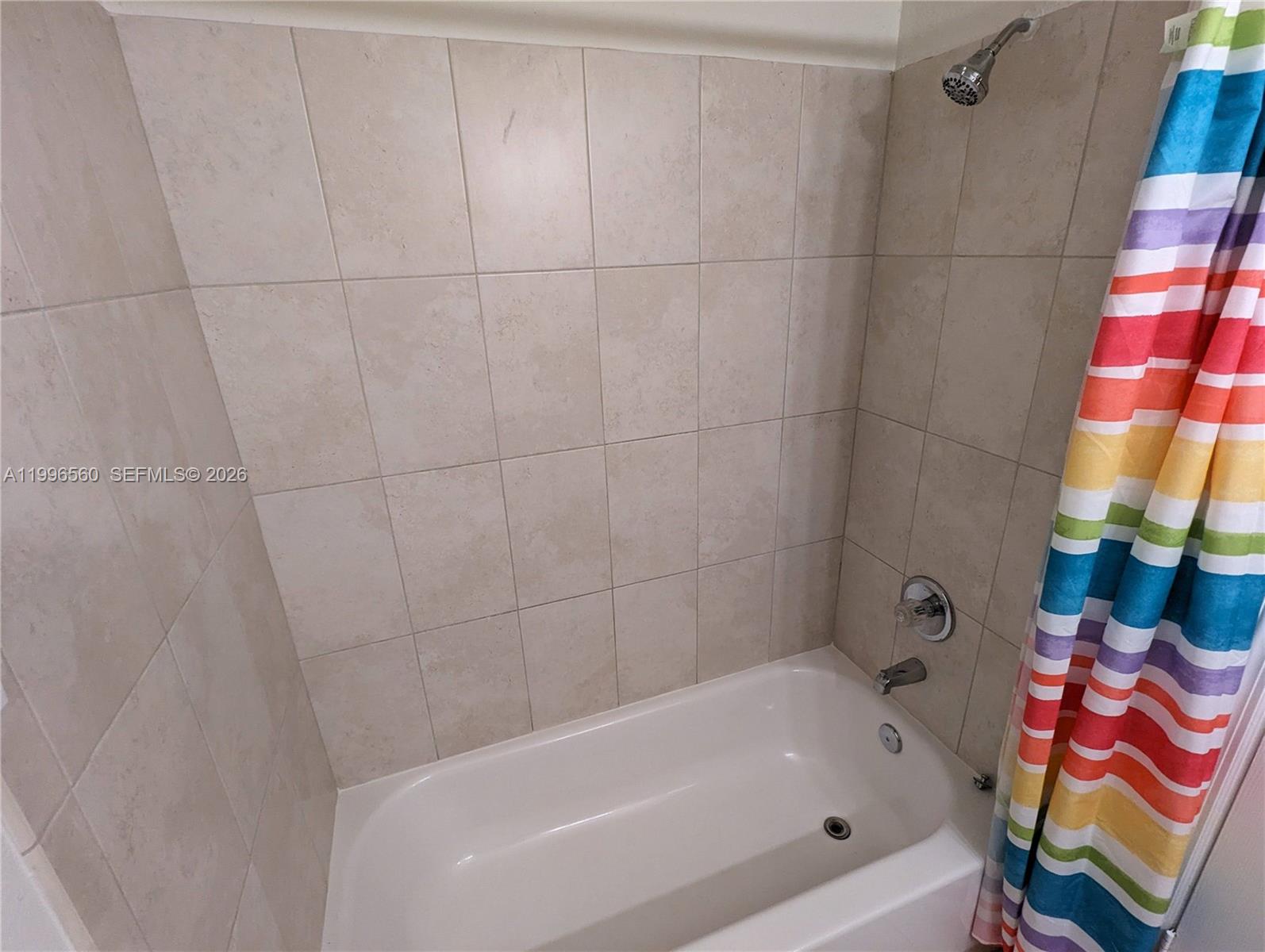 CORAL KEY CONDO - Residential Lease