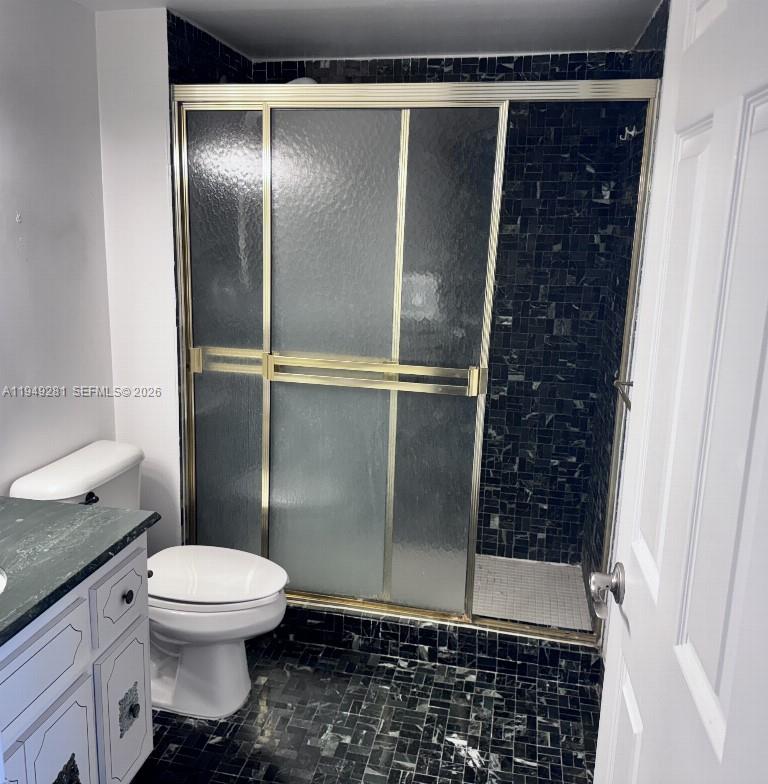 LA MER ESTATES SOUTH COND - Residential