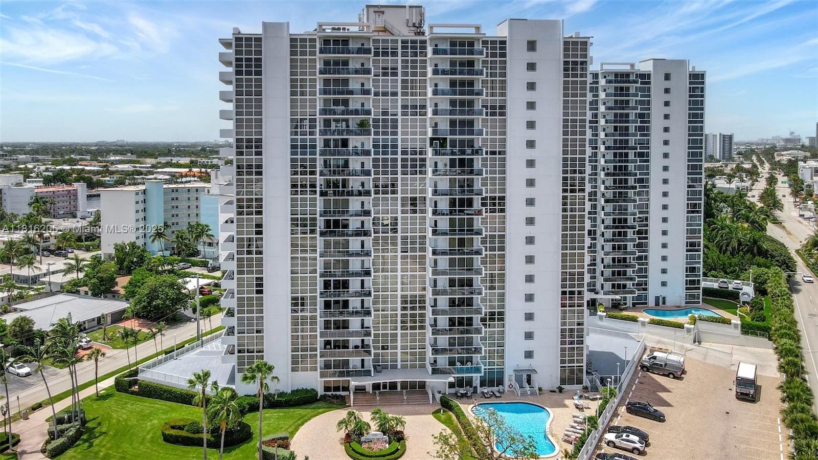 2701 N Ocean Blvd 18A