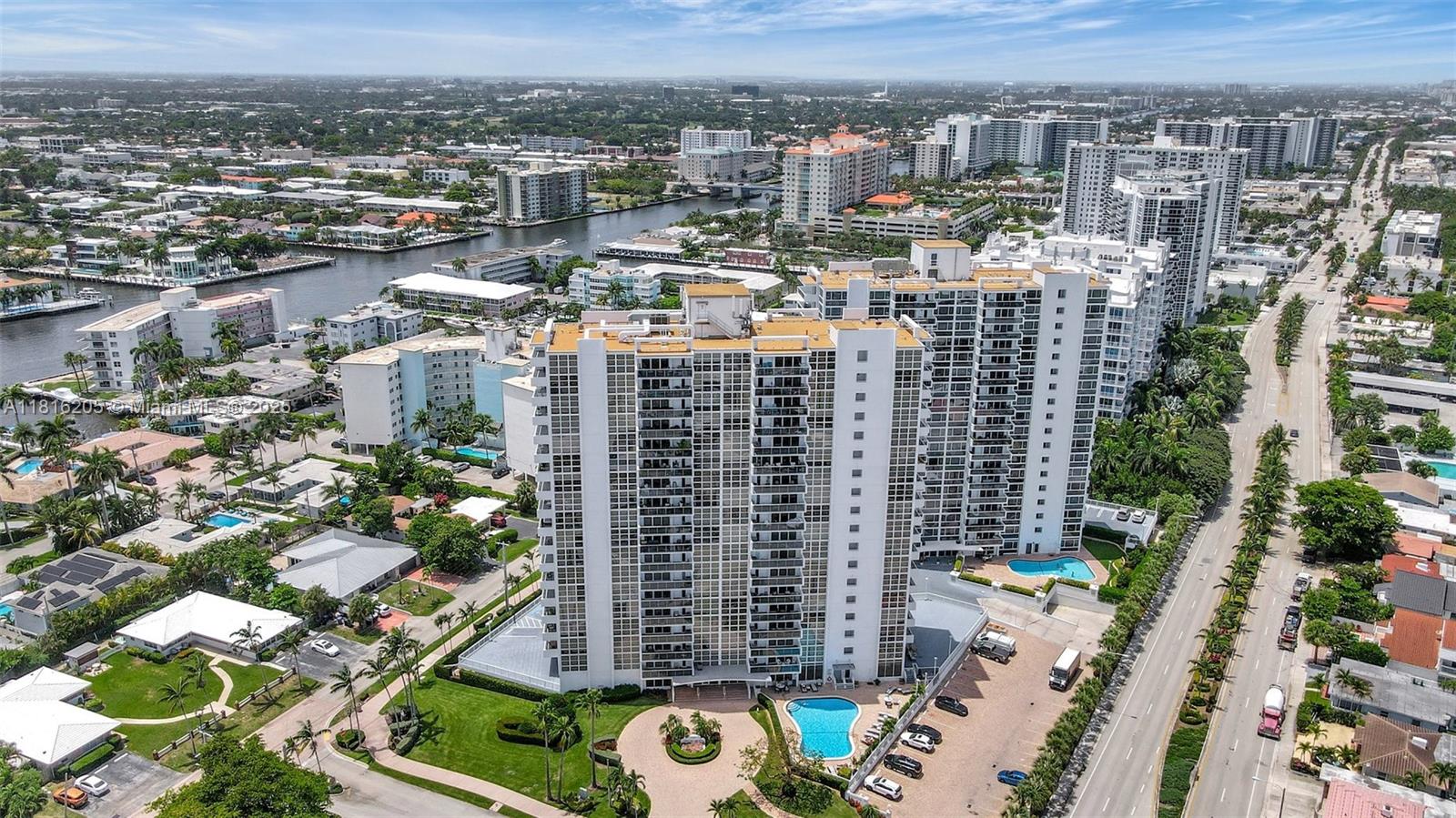 2701 N Ocean Blvd 18A