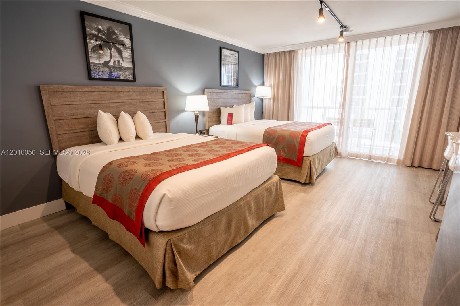 THE AVENTURA BEACH CLUB C - Residential