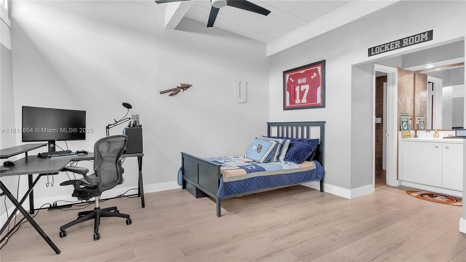 SUNSET PARK LAKE VILLAS S - Residential