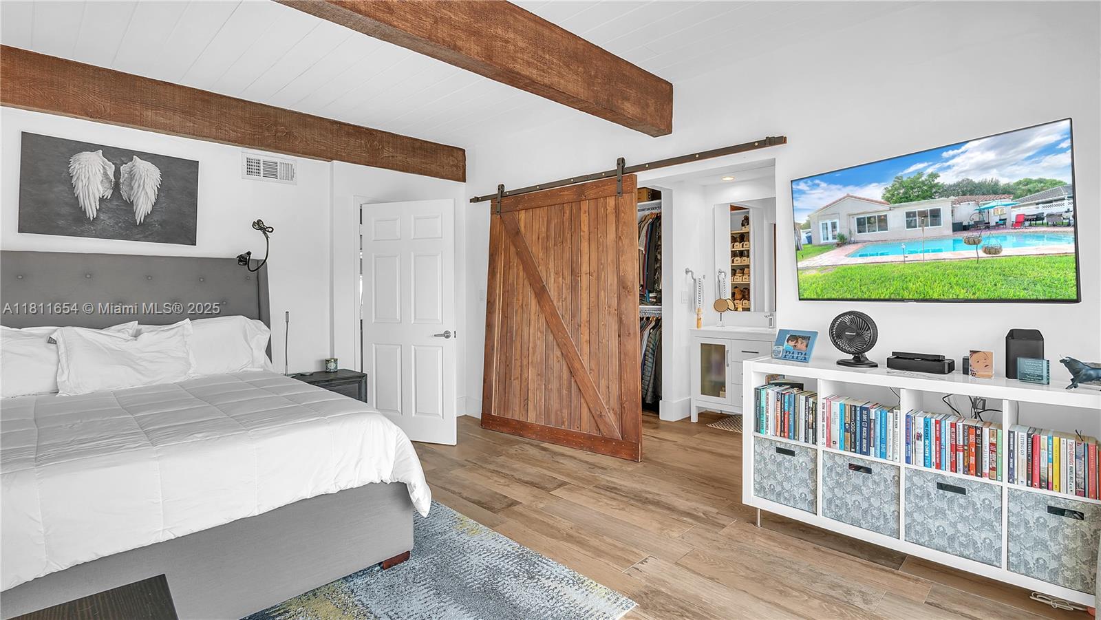 SUNSET PARK LAKE VILLAS S - Residential