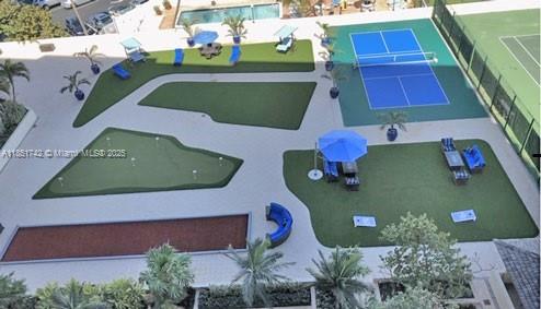 HAMPTON BEACH CLUB CONDO - Residential Lease