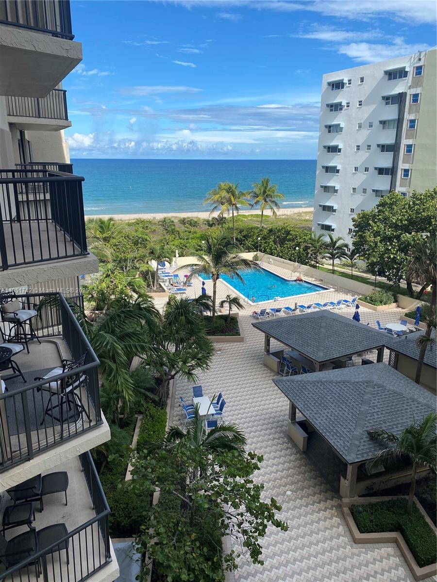 HAMPTON BEACH CLUB CONDO - Residential Lease
