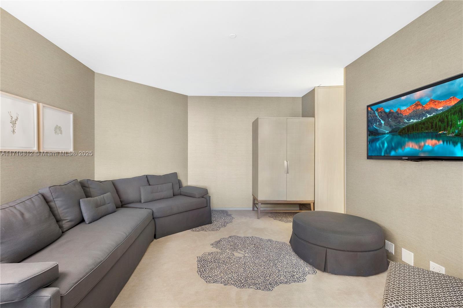 BAL HARBOUR CENTER CONDO - Residential