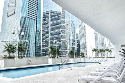 THE CLUB AT BRICKELL BAY - Residential Lease