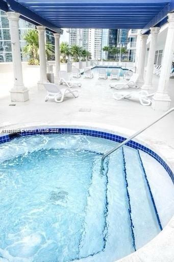 THE CLUB AT BRICKELL BAY - Residential Lease