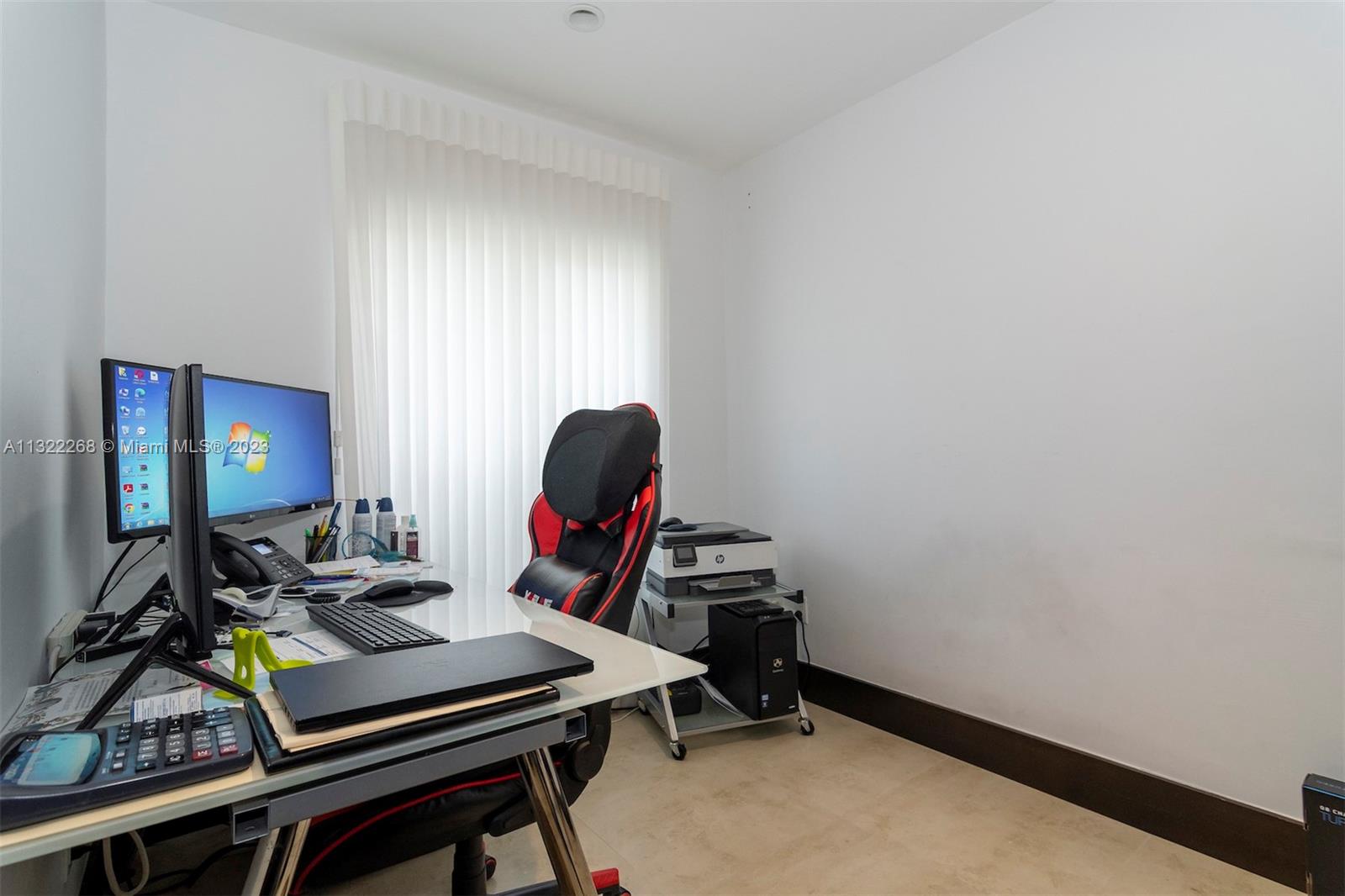 DORAL ESTATES - Residential